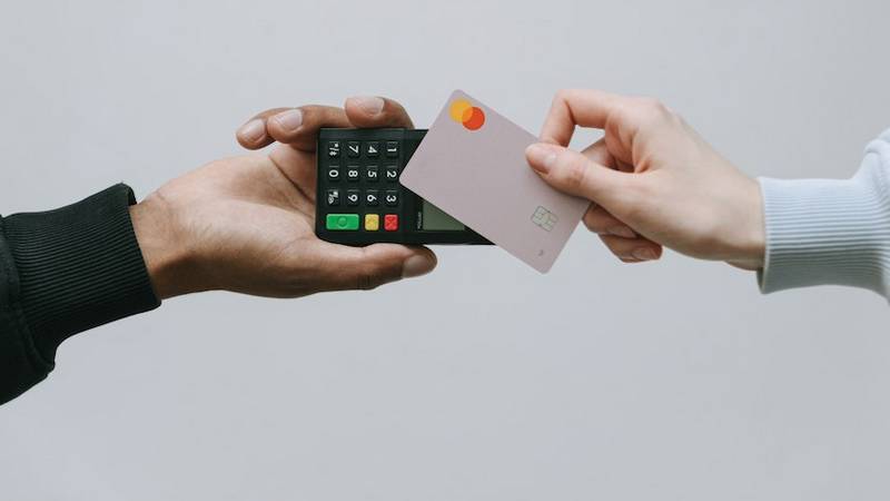 dividir la cuenta o pagar por separado