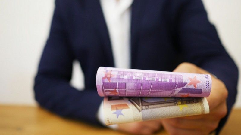 diferencia entre crédito y préstamo