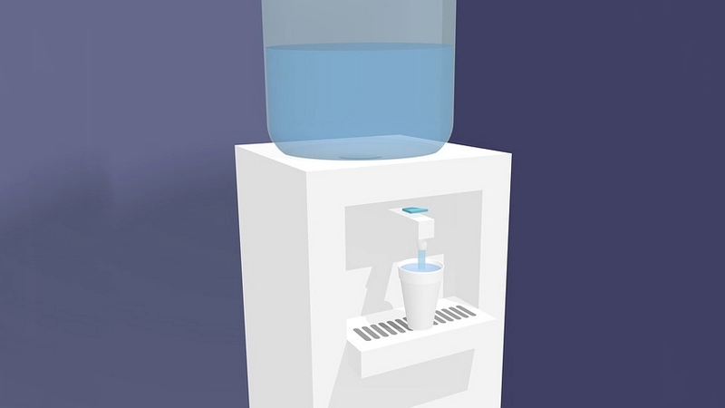 dispensador agua en casa
