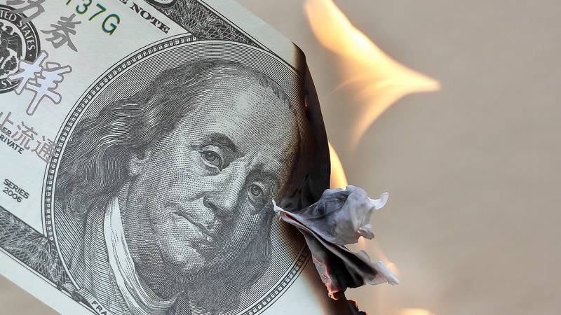 ahorrar sin invertir perder dinero